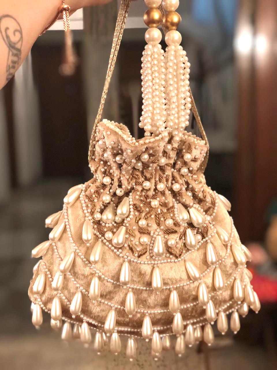 Gold Tear Drop Flapper