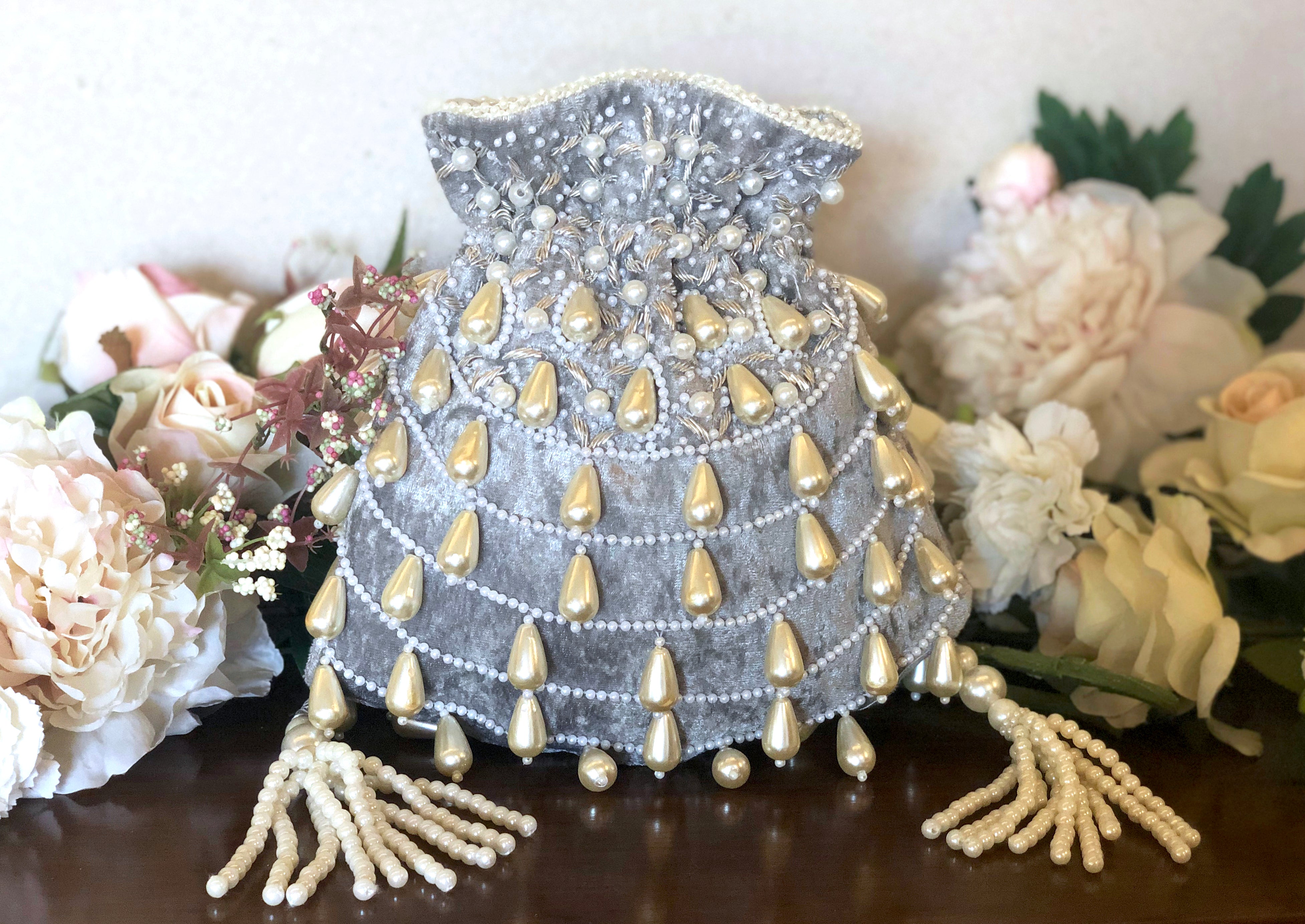 Grey Tear Drop Flapper
