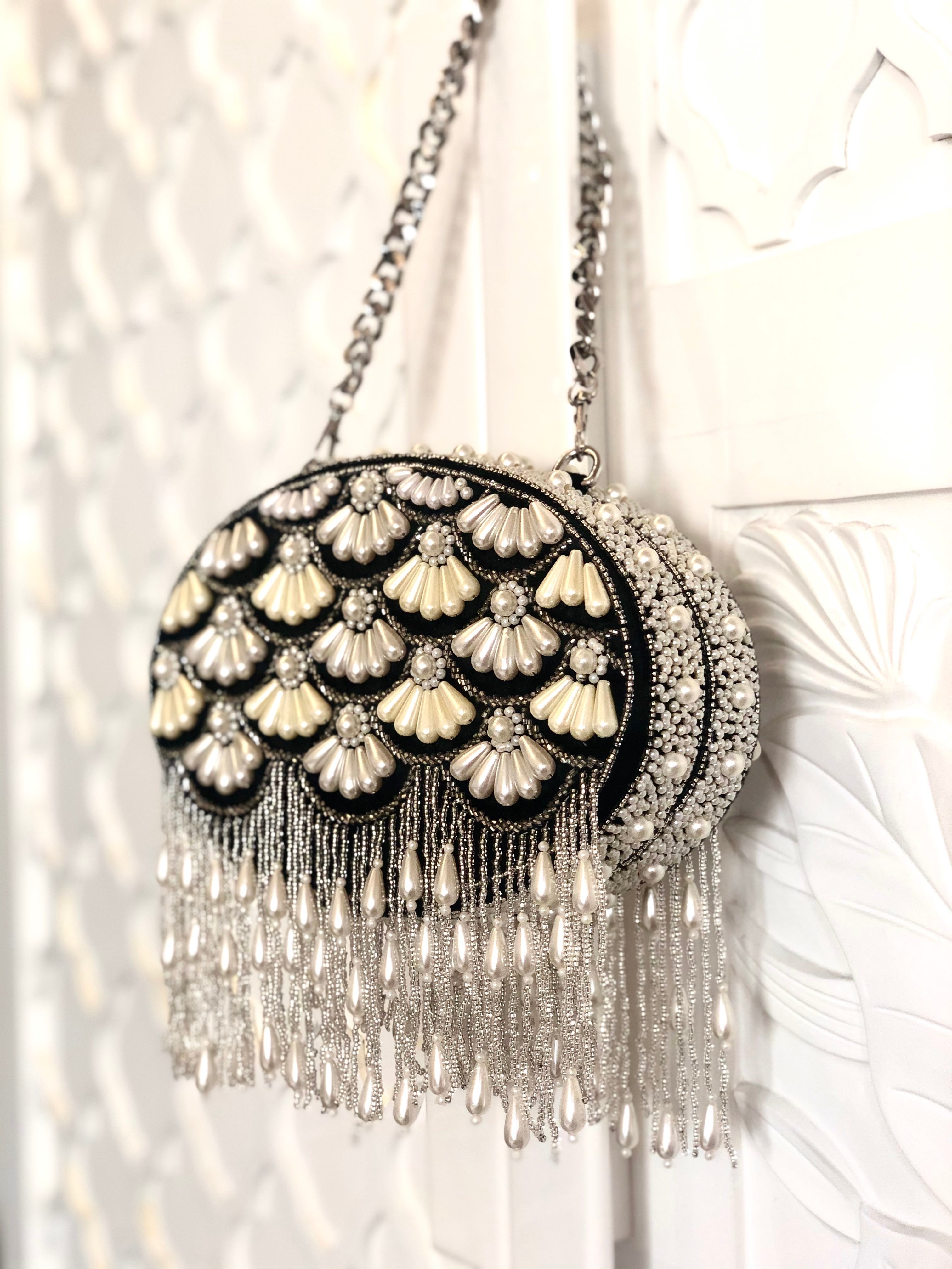 Black Fareeda Flapper Clutch