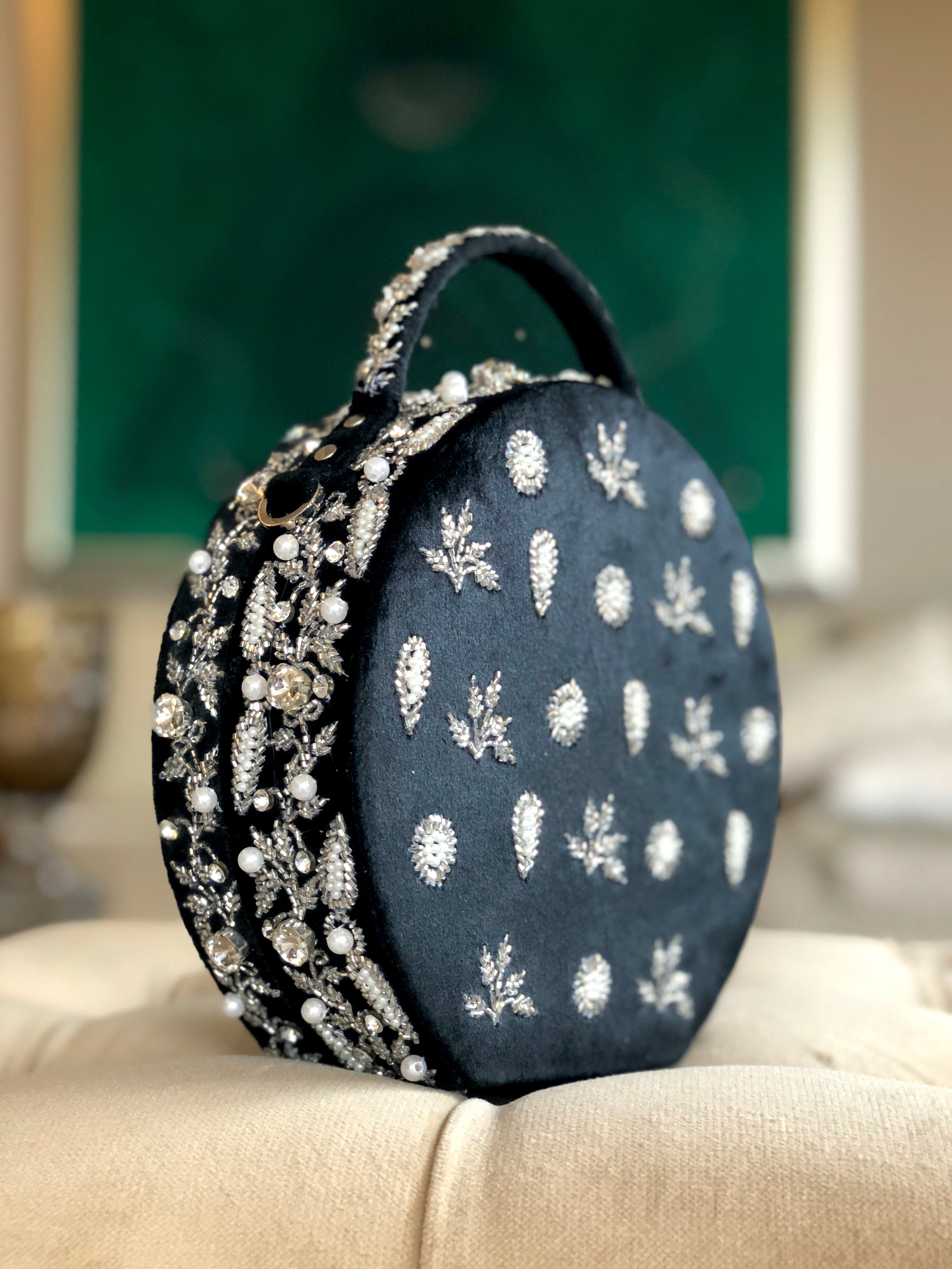 Black Nafisah Clutch Bag